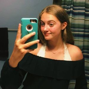 Meet your Posher, Kaitlyn